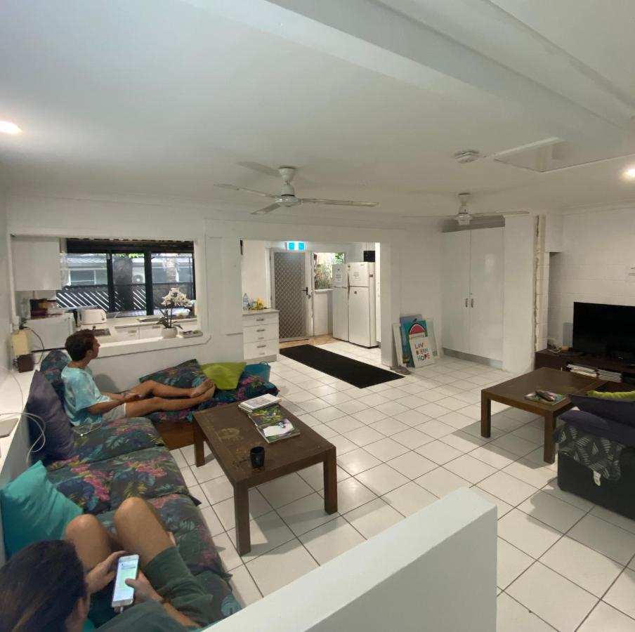 Cairns Beaches Flashpackers Палм-Коув Экстерьер фото